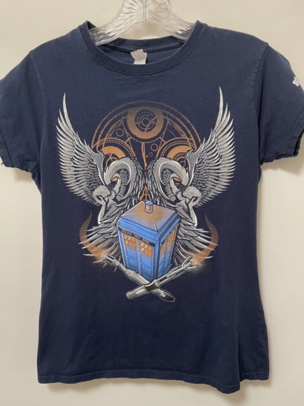 Shirt Punch Doctor Who Weeping Angels Navy T-Shirt TARDIS Gildan Women's Medium